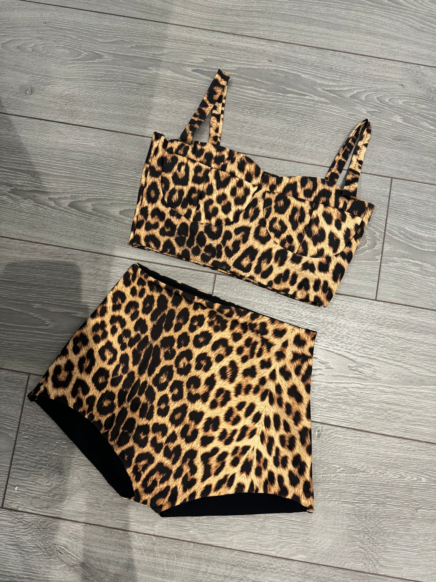 Dolli neutral leopard